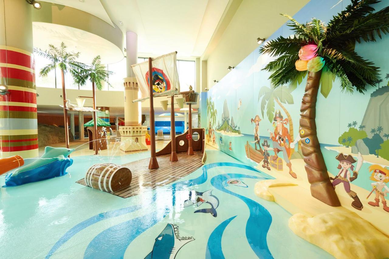 Vacationclub - Baltic Park Fort Apartament G.507 Świnoujście Exteriör bild