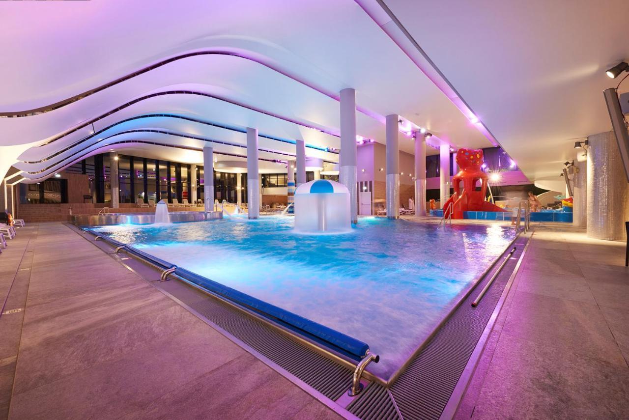 Vacationclub - Baltic Park Fort Apartament G.507 Świnoujście Exteriör bild
